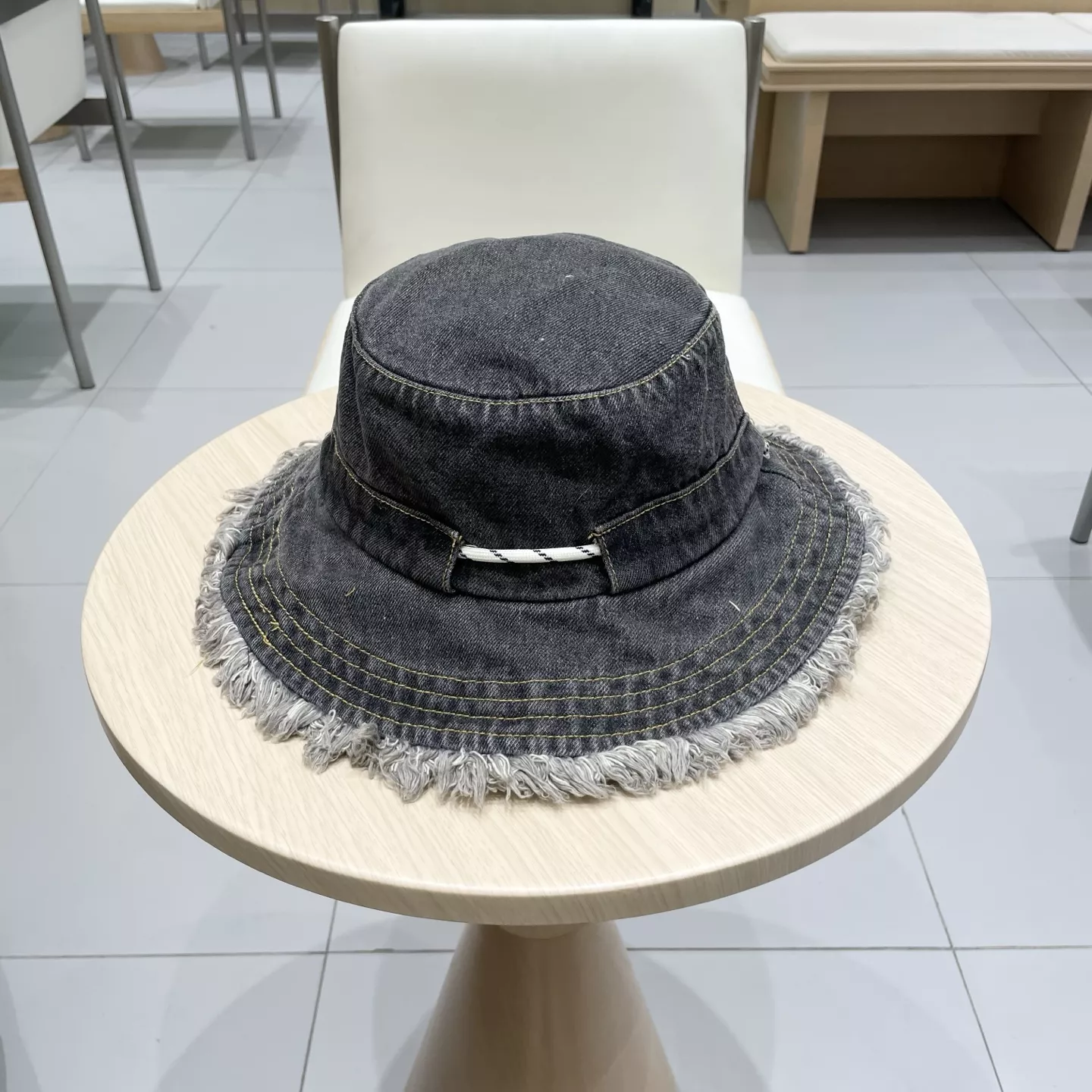 LOEWE Caps GoAnywhere 329