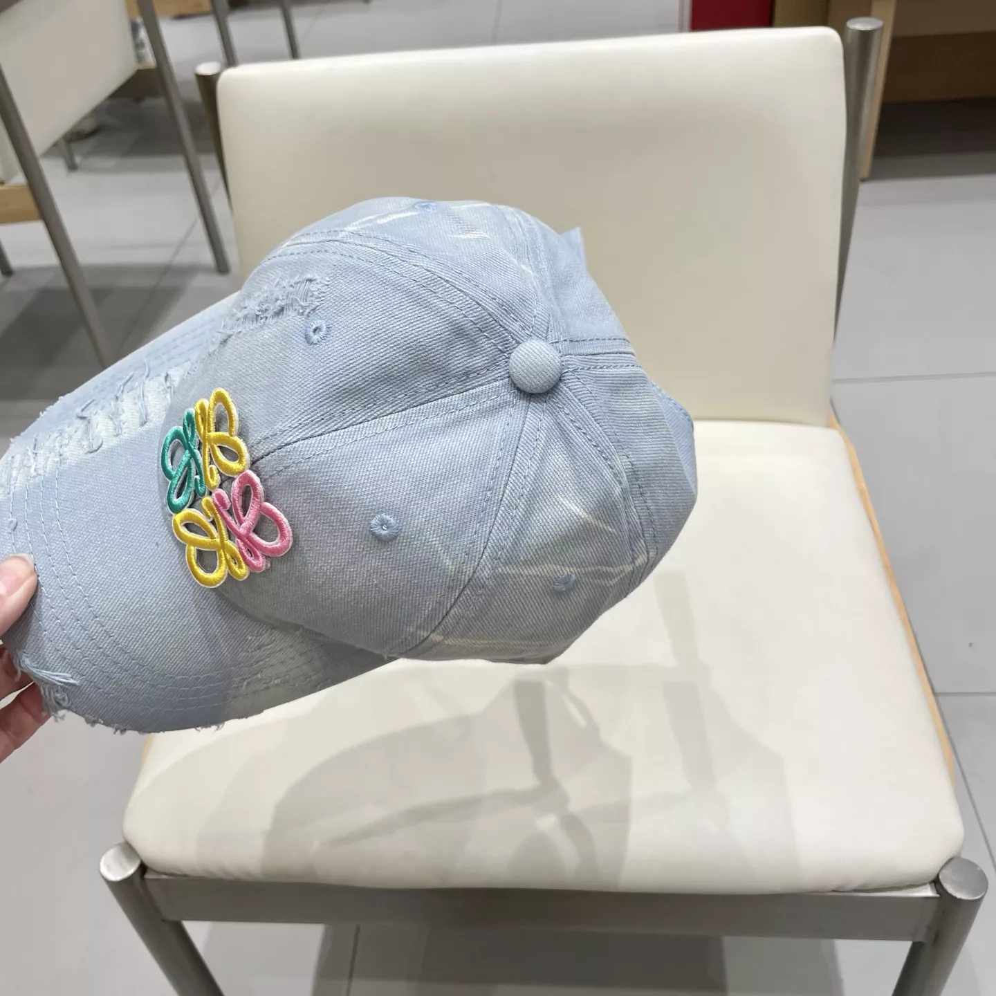 LOEWE Caps NewStyle 3828