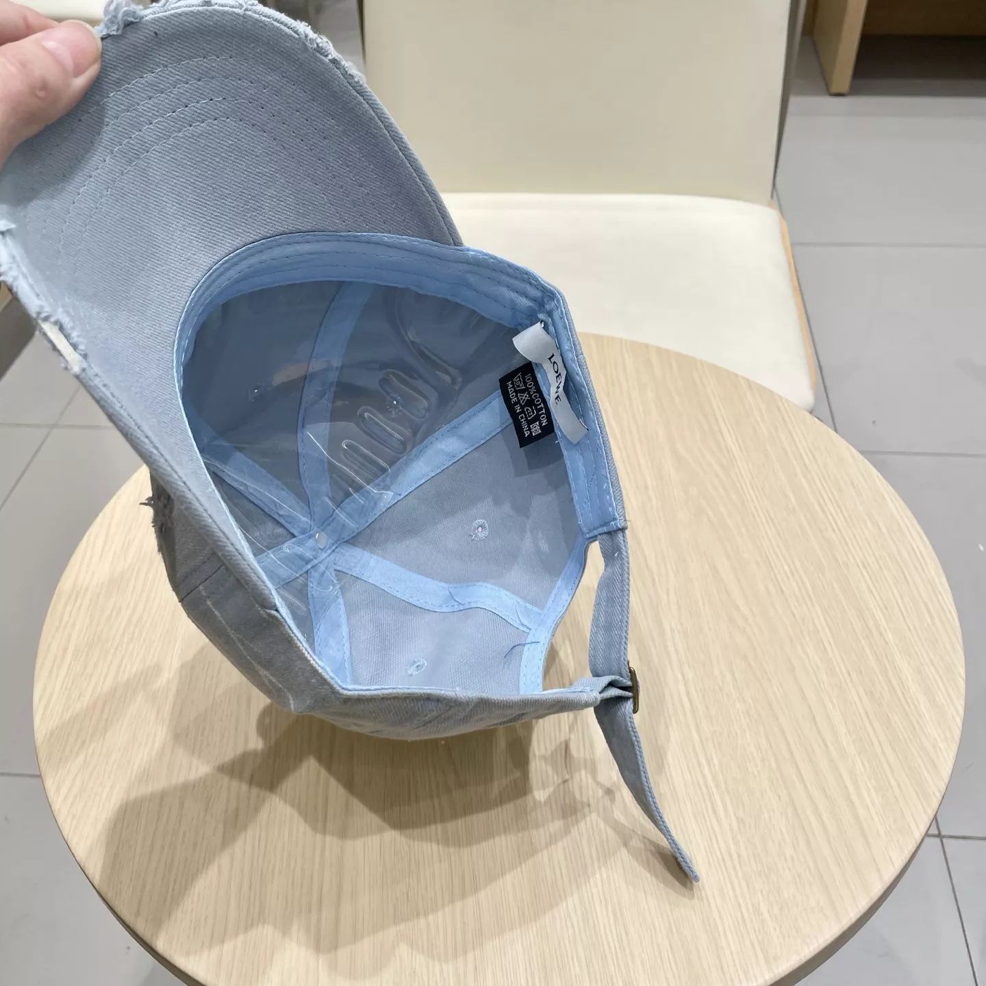 LOEWE Caps NewStyle 3828