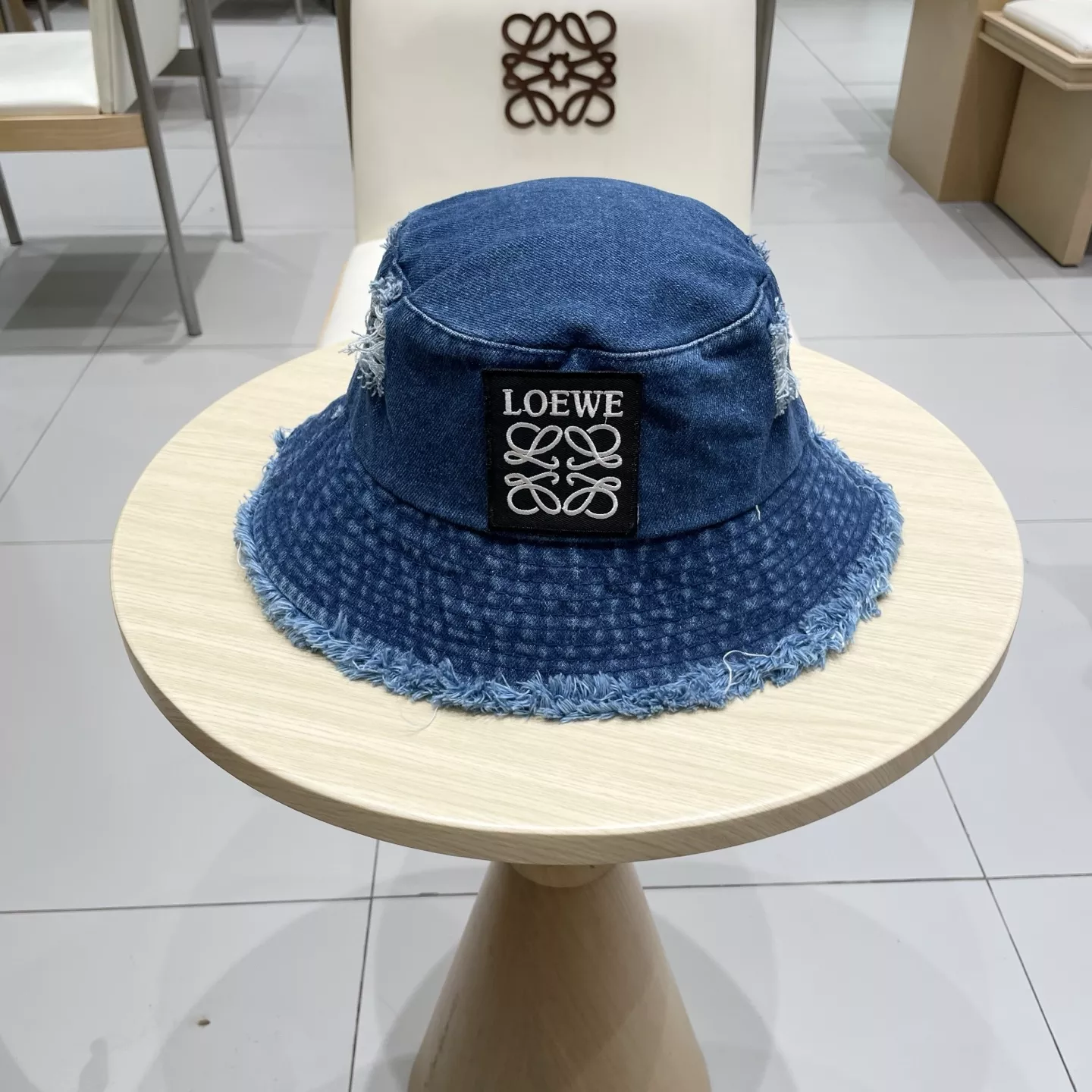 LOEWE Caps Reliable 8659