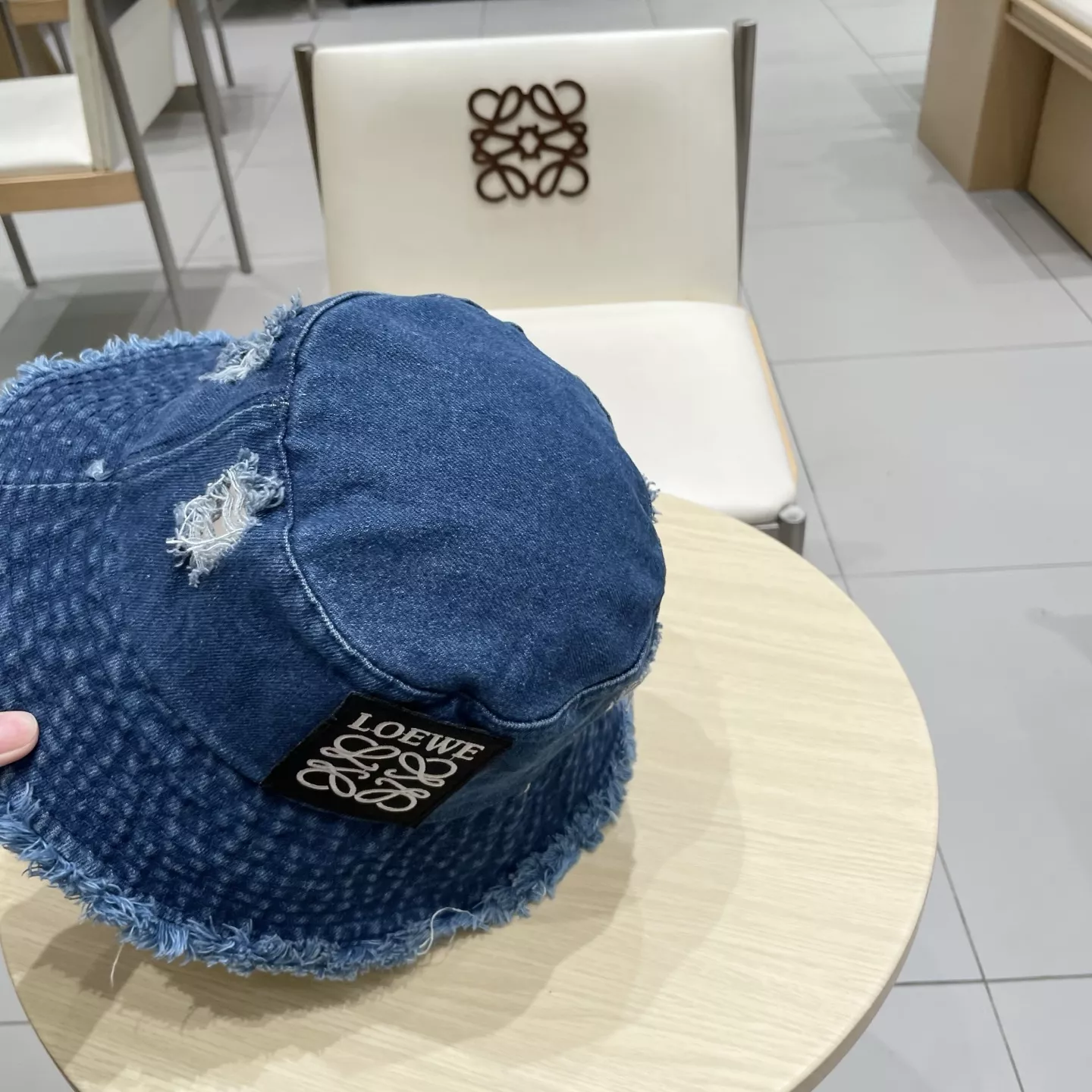LOEWE Caps Reliable 8659