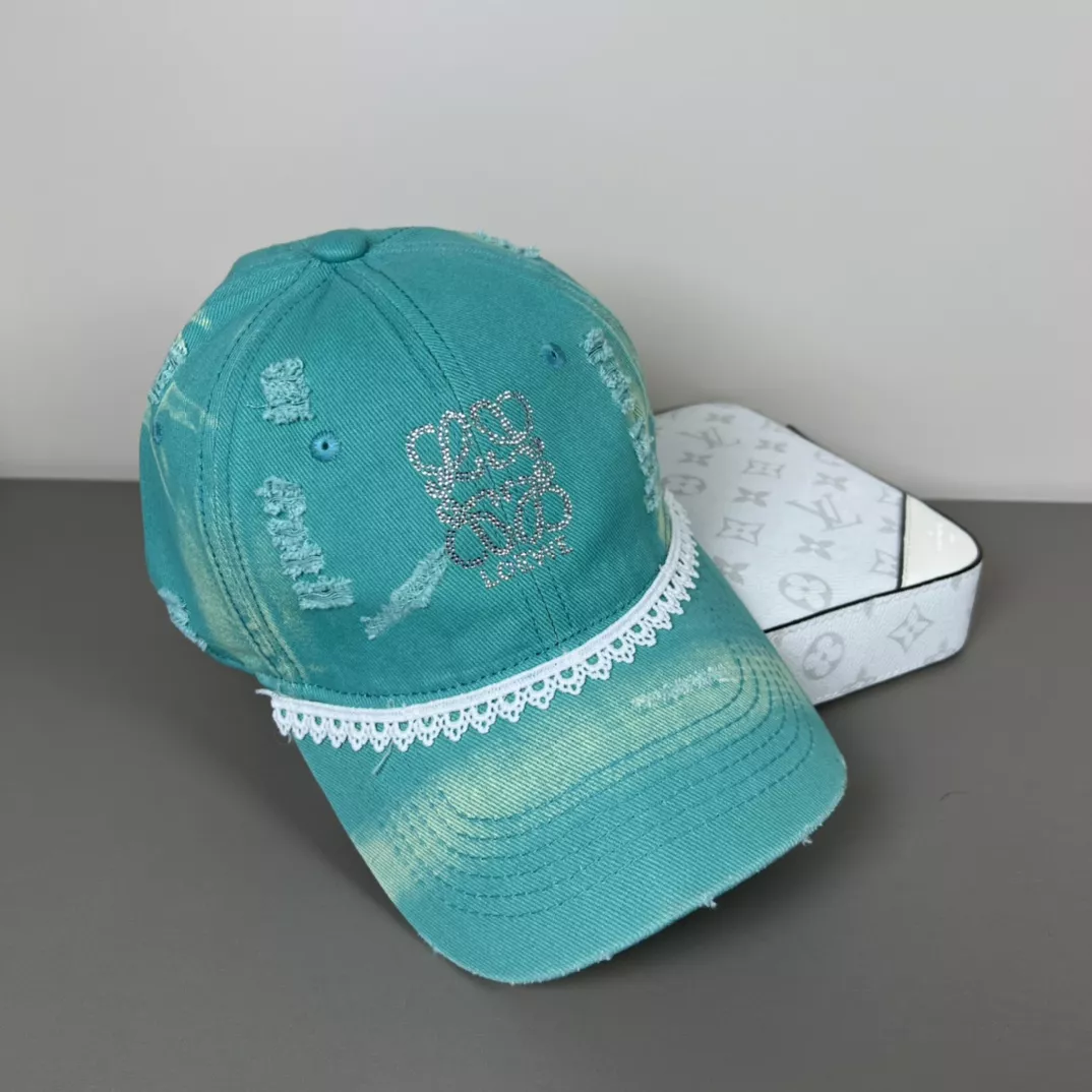 LOEWE Caps Reliable 9507