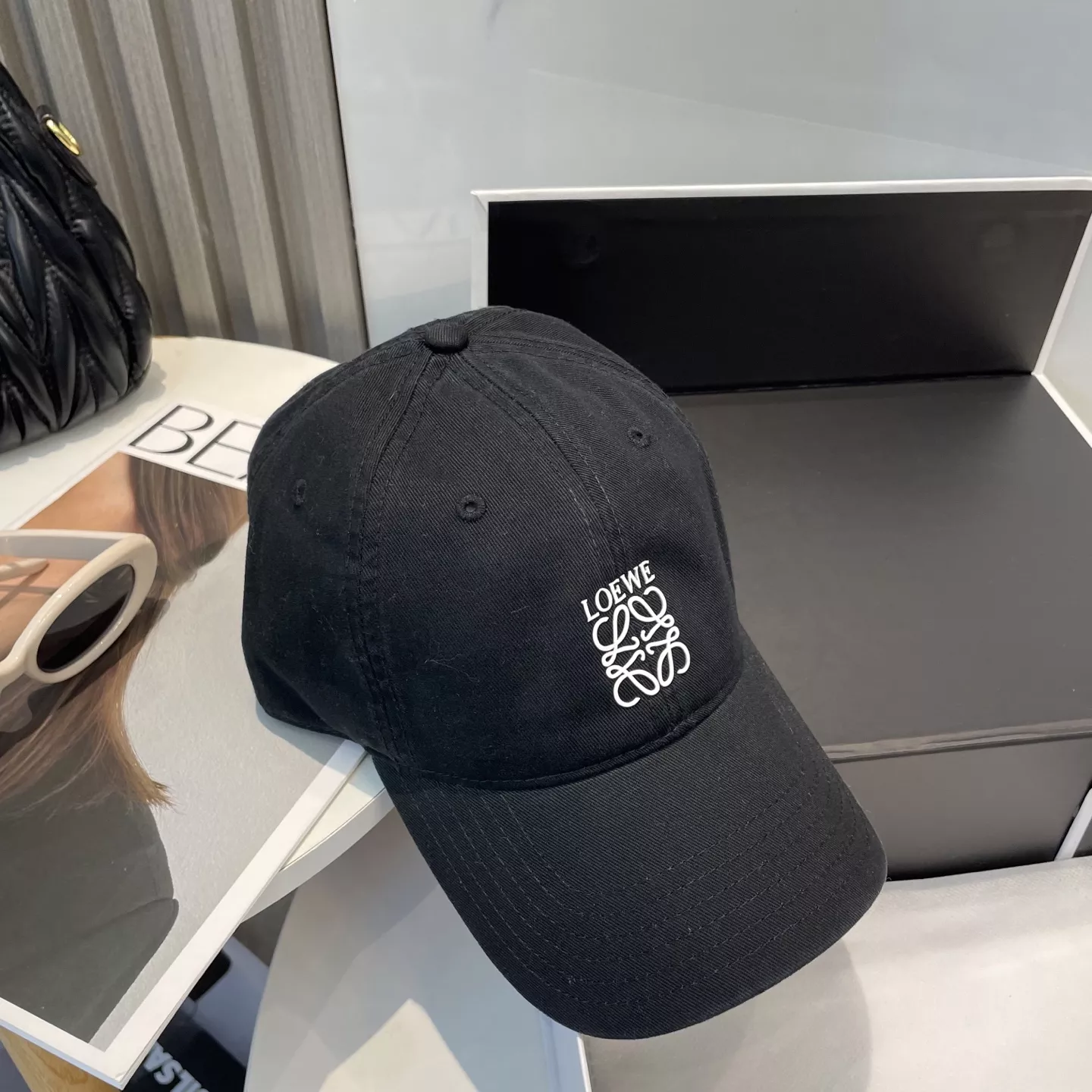 LOEWE Caps SmartChoice 3949