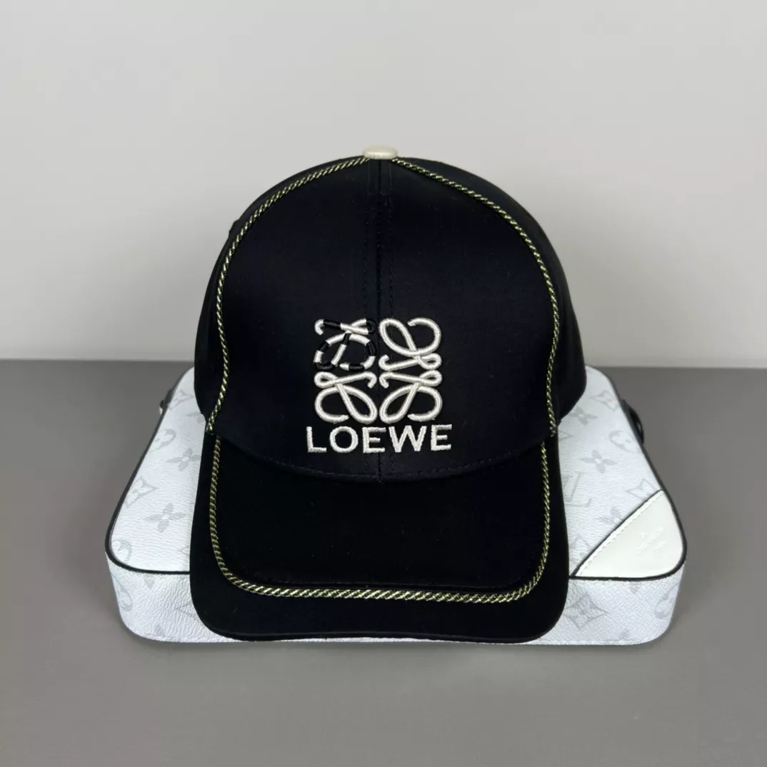 LOEWE Caps TopPick 2263