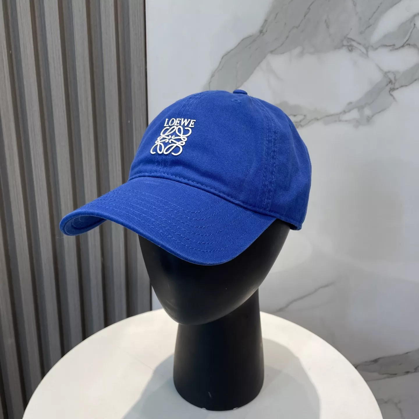 LOEWE Caps UrbanStyle 9116