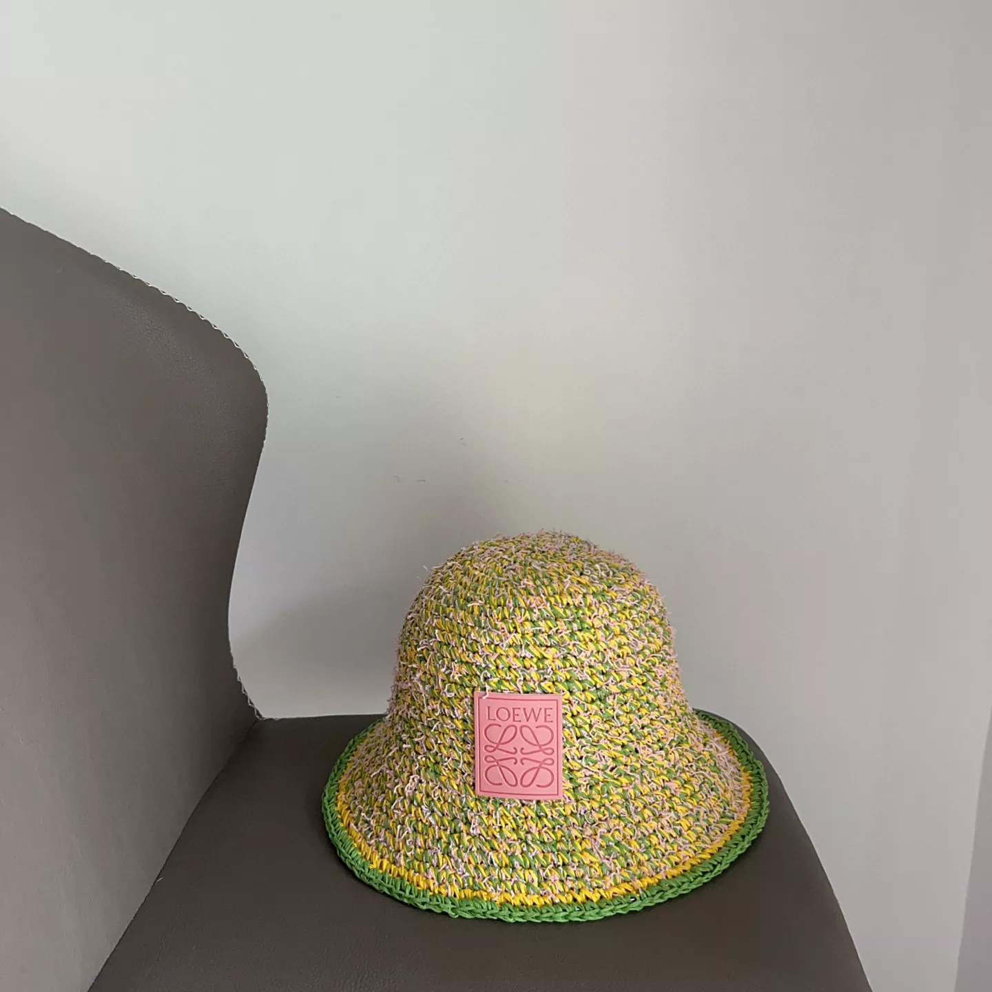 LOEWE Caps Versatile 5056
