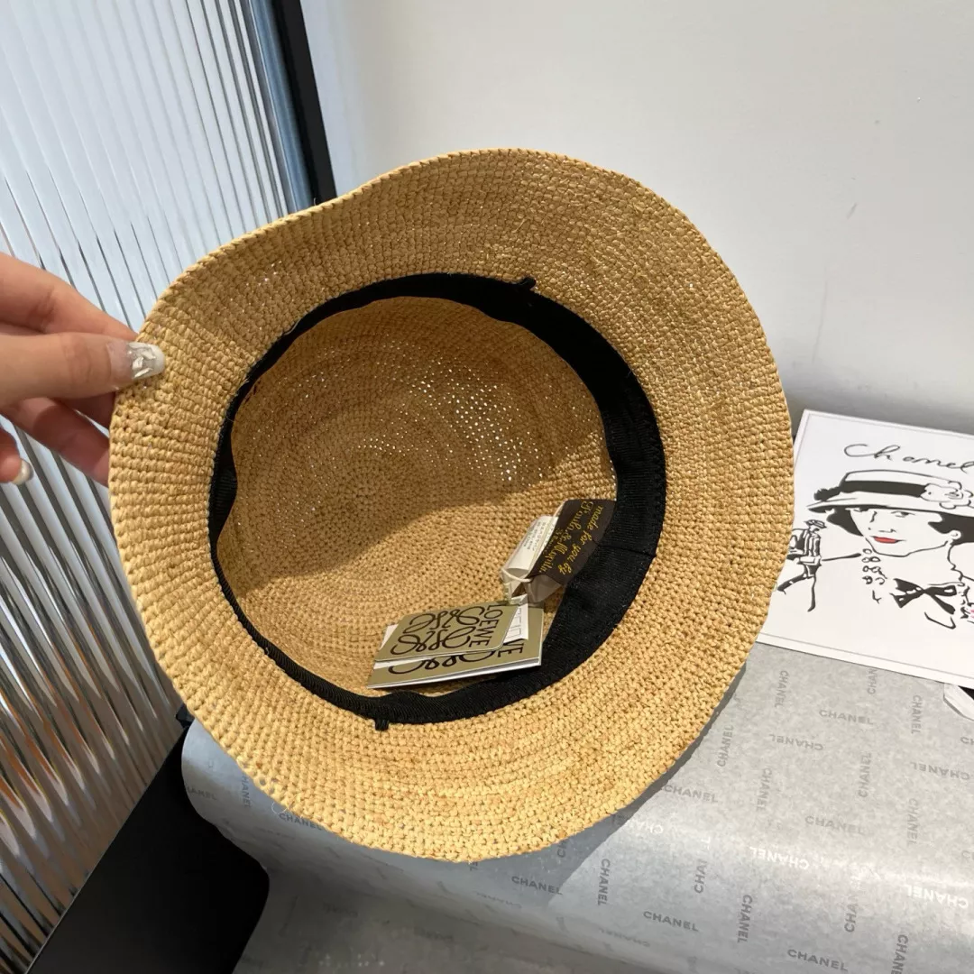 LOEWE Caps WellDesigned 3052