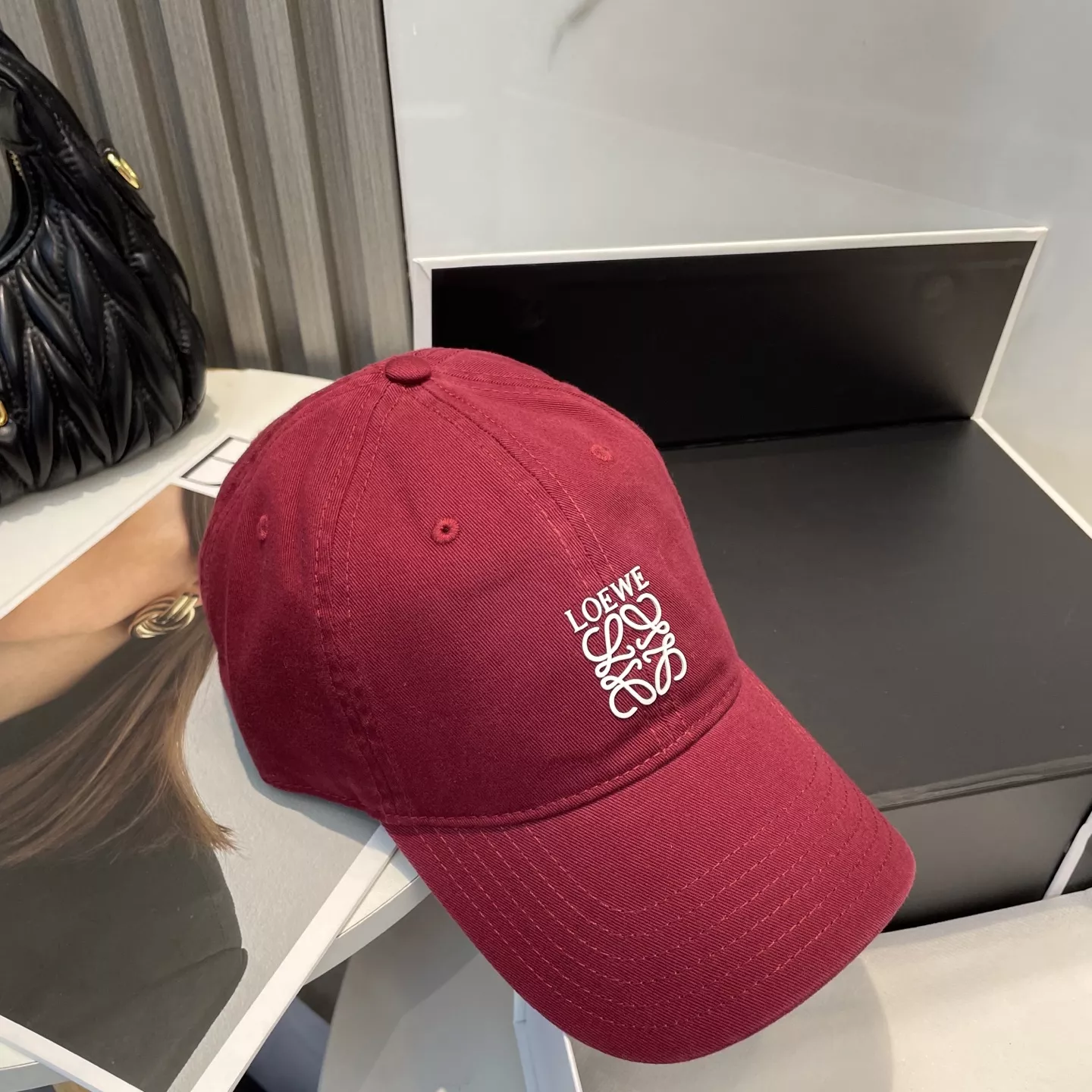 LOEWE Caps WellDesigned 5671