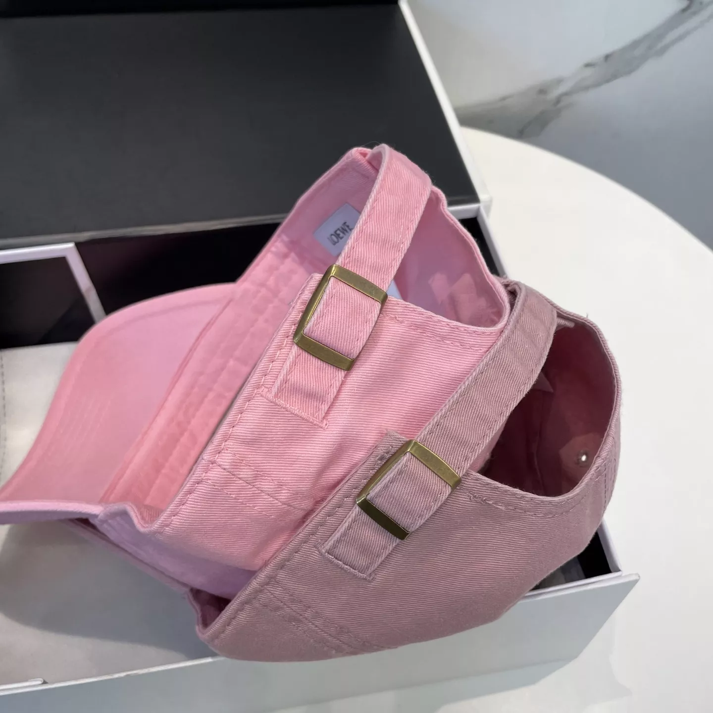 LOEWE Caps WellDesigned 8188