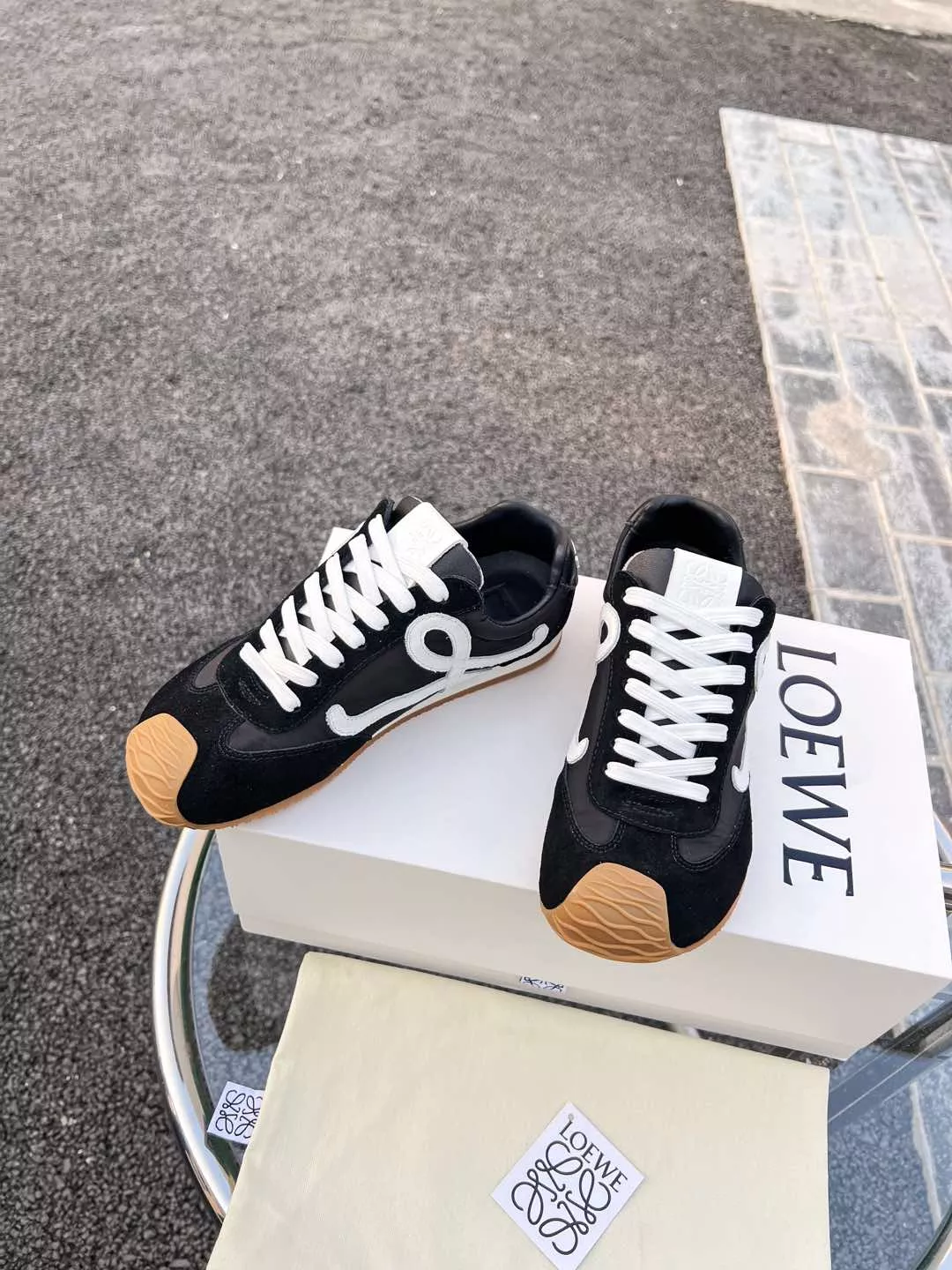 LOEWE Casual Shoes For Men Unique 7337