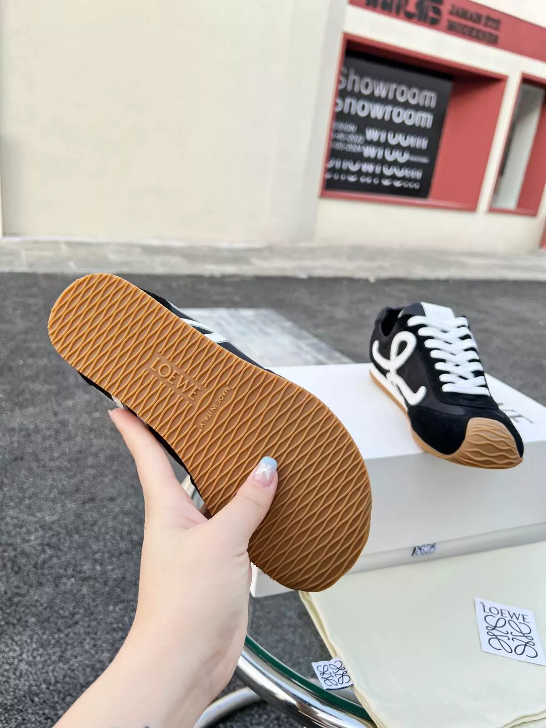 LOEWE Casual Shoes For Men Unique 7337