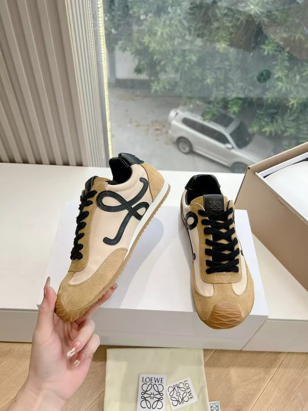 LOEWE Casual Shoes For Men WellDesigned 1100