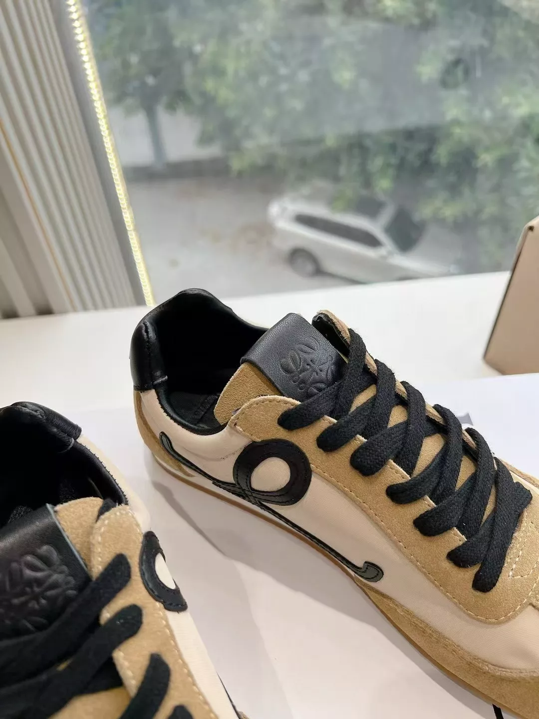 LOEWE Casual Shoes For Men WellDesigned 1100