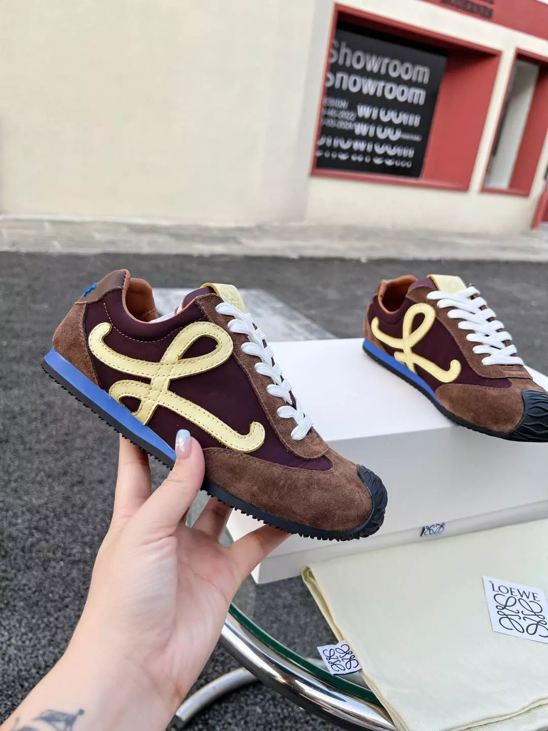 LOEWE Casual Shoes For Men WellDesigned 8951