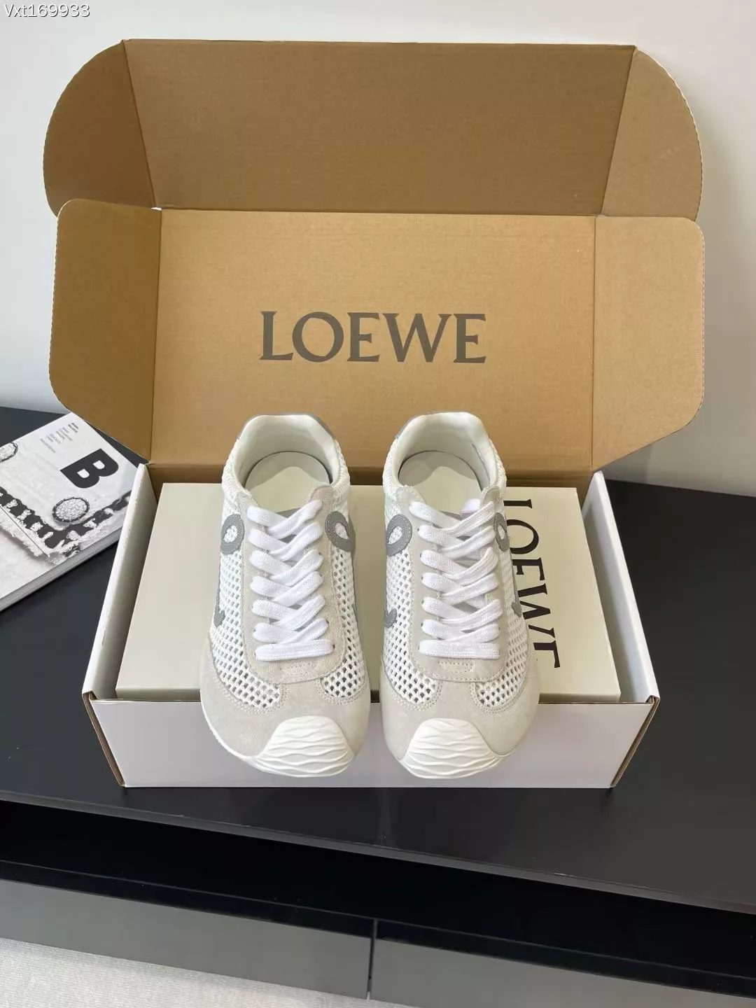 LOEWE Casual Shoes For Women Bright 1430
