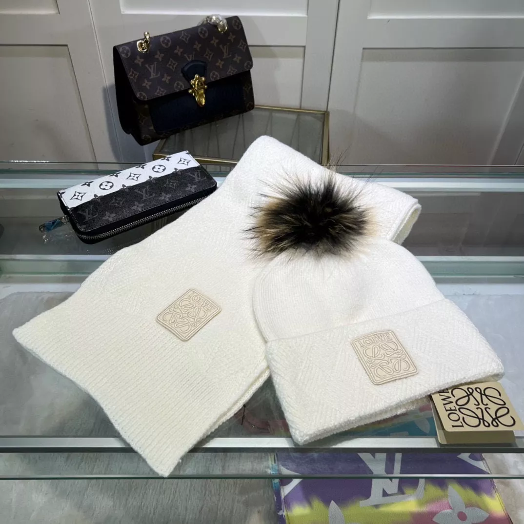 LOEWE Hat and Scarf Set HighQuality 7712