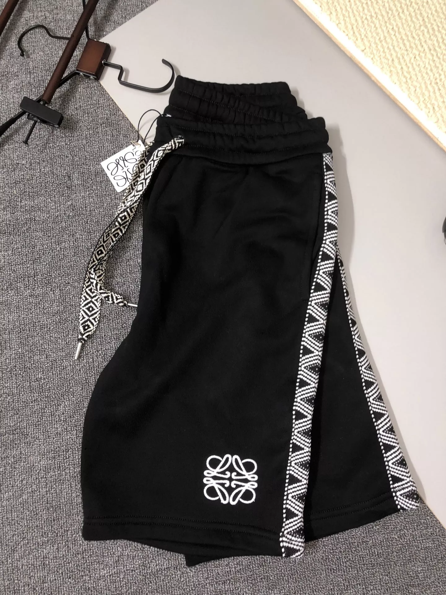LOEWE Pants For Unisex SportInspired 9537