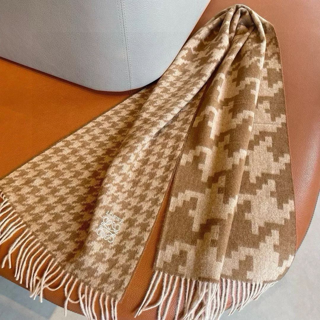 LOEWE Scarf For Women EyeCatching 4457