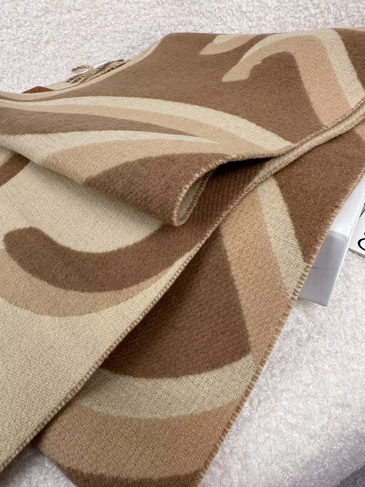 LOEWE Scarf For Women ModernLook 3123