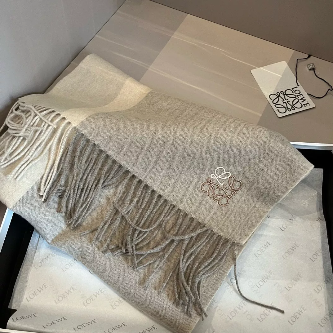 LOEWE Scarf For Women Reliable 1935