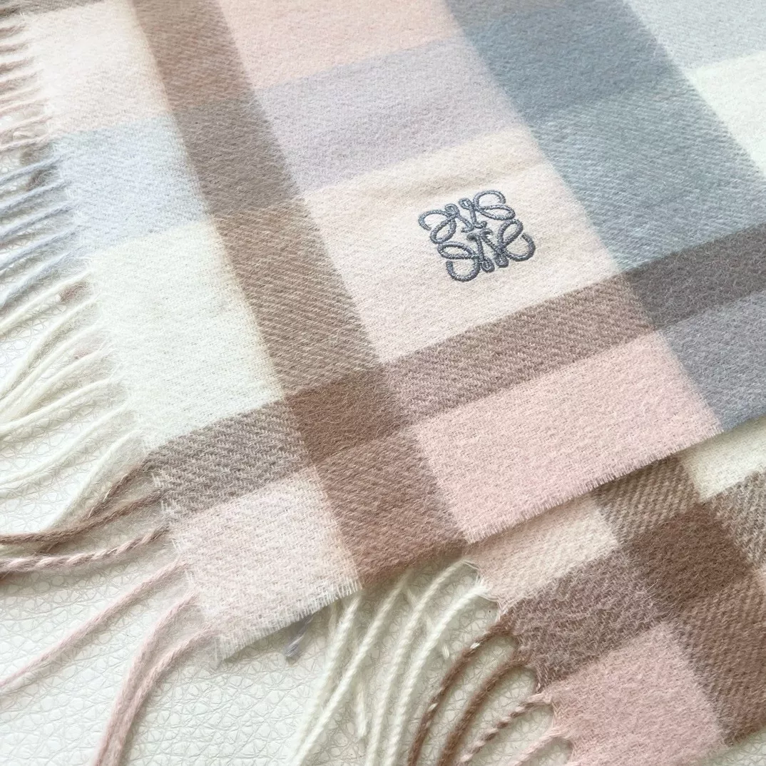 LOEWE Scarf For Women Unique 922