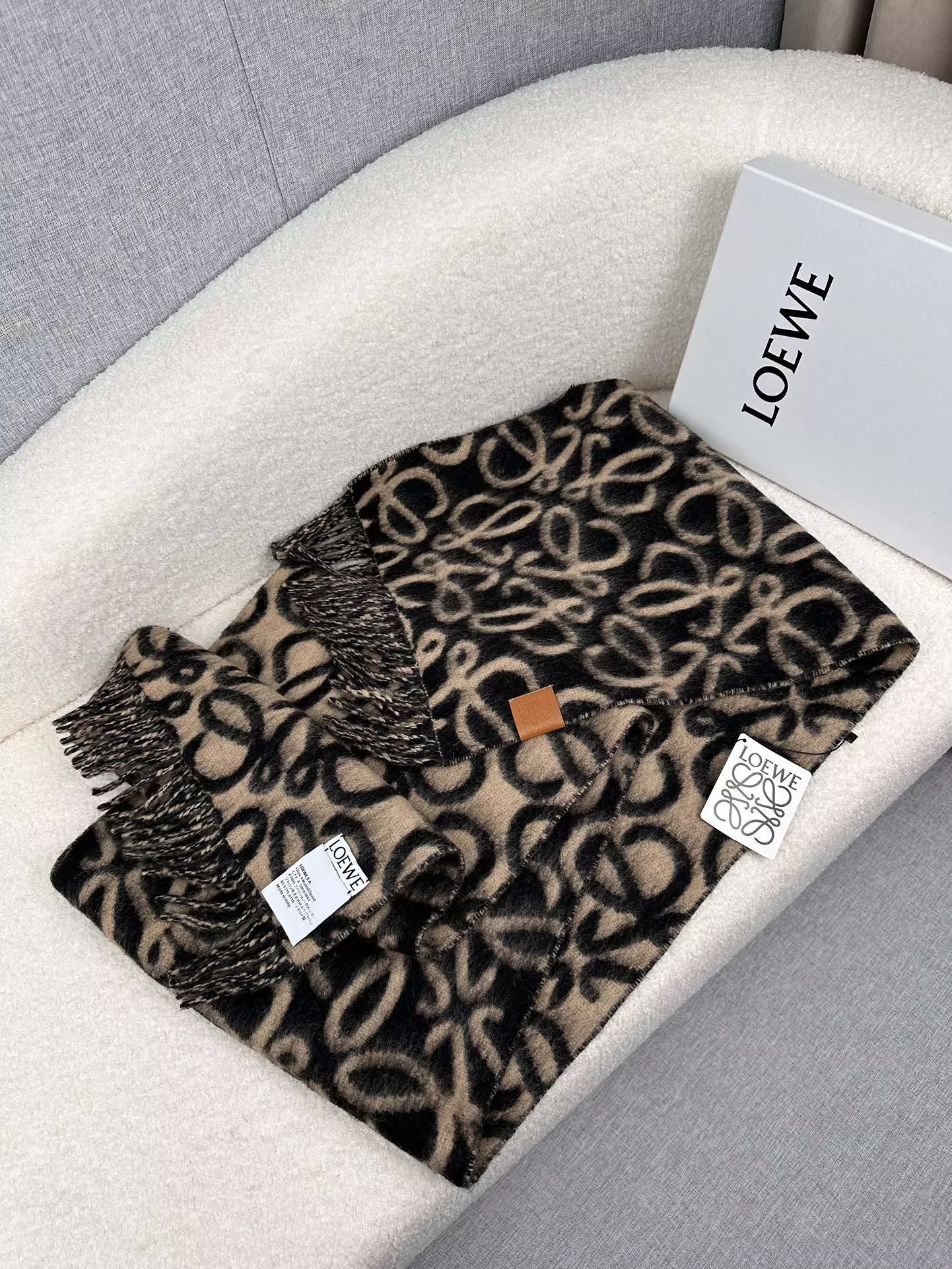LOEWE Scarf For Women UrbanStyle 1925