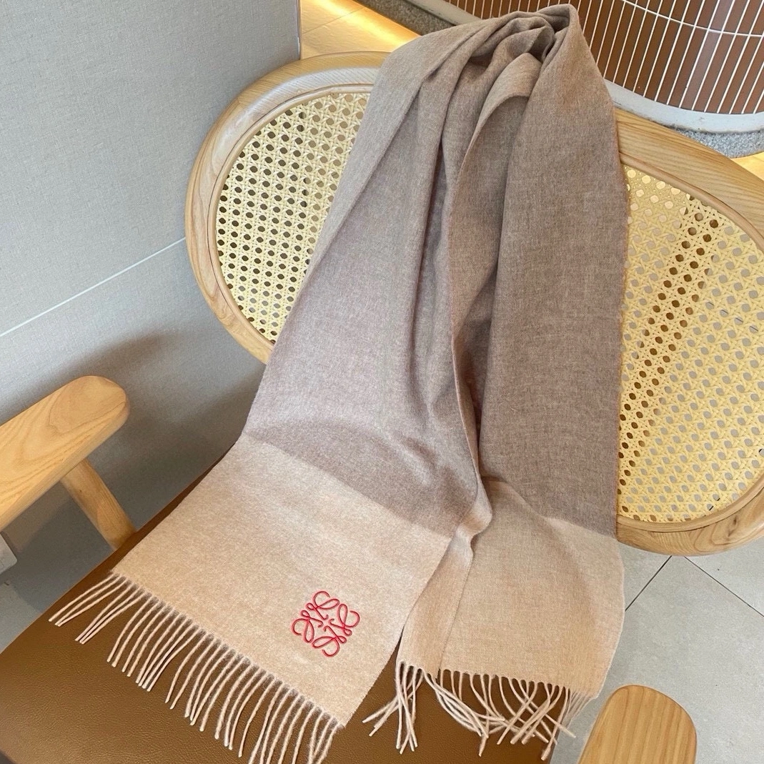 LOEWE Scarf Popular 4901