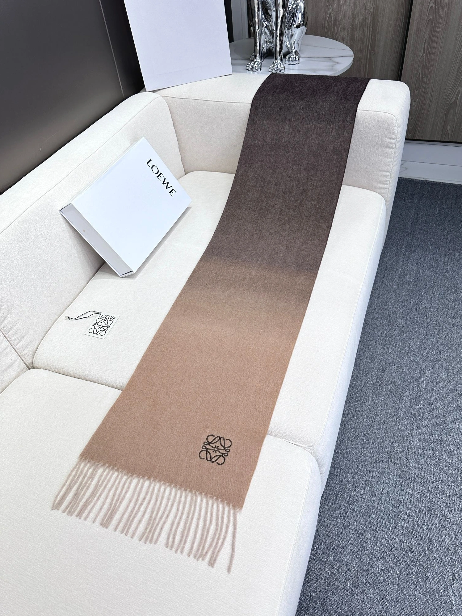 LOEWE Scarf Trendy 9306