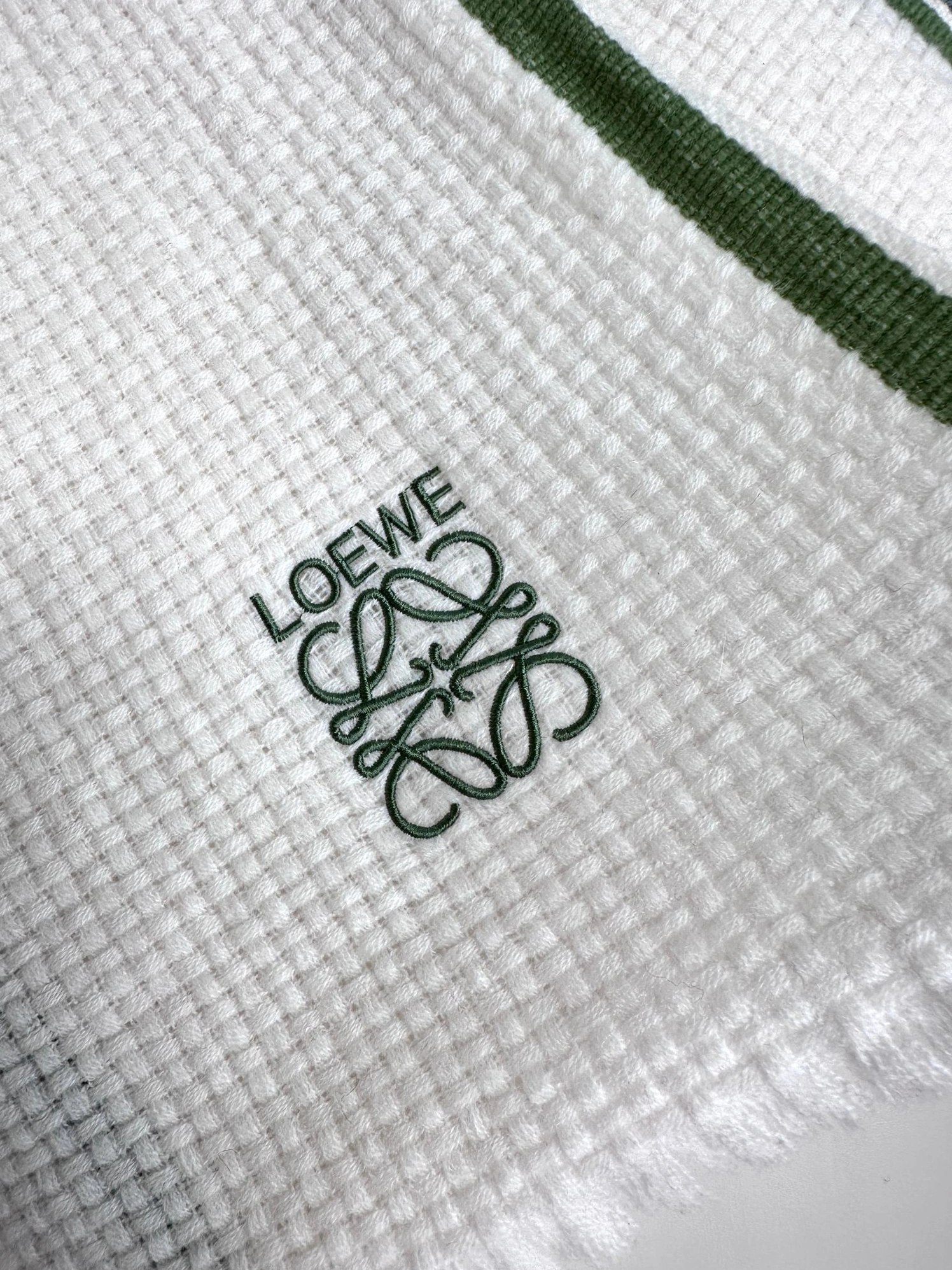 LOEWE Scarf Versatile 275
