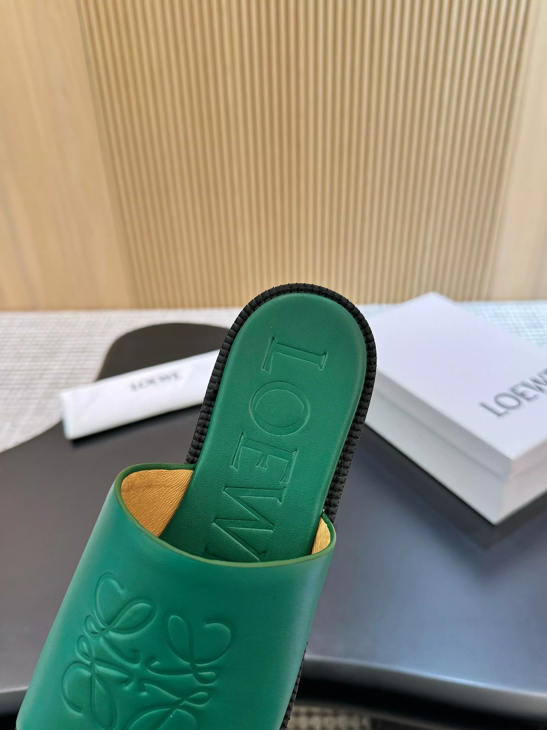 LOEWE Slippers For Men Practical 7350