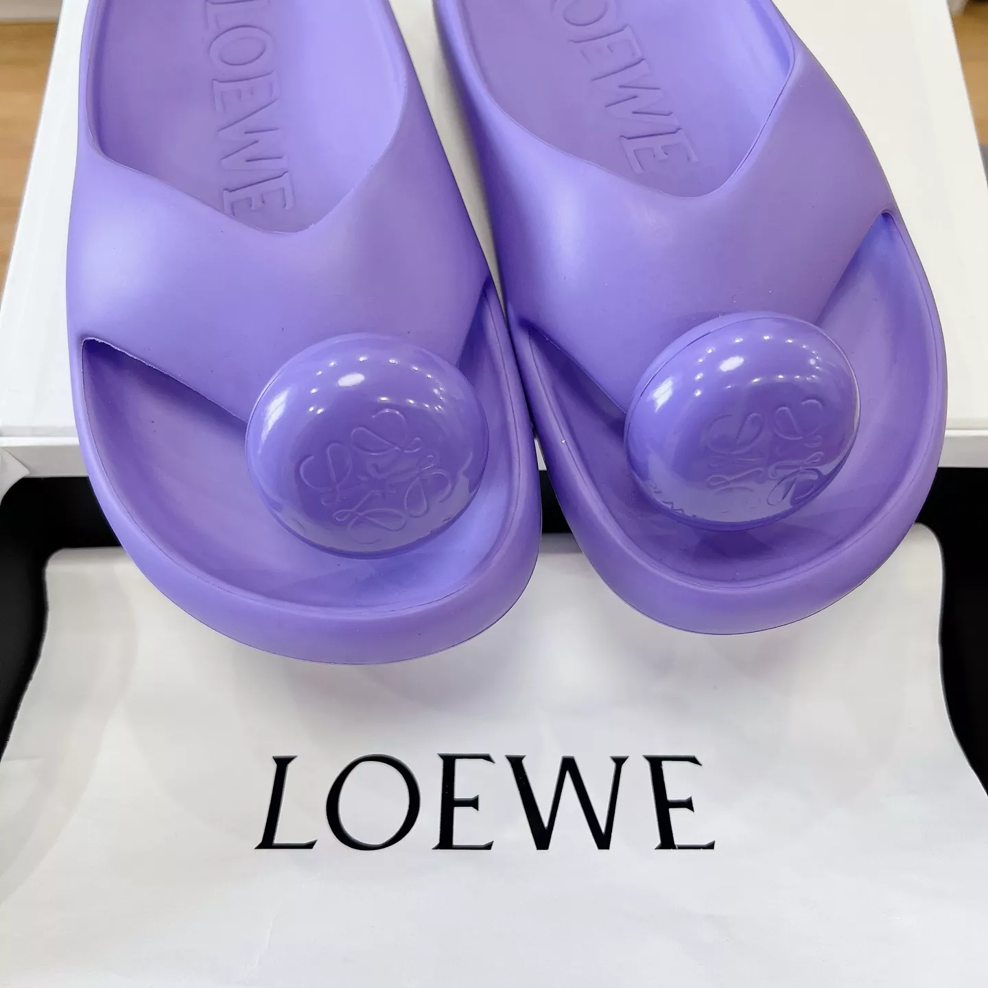 LOEWE Slippers For Women Breathable 8639