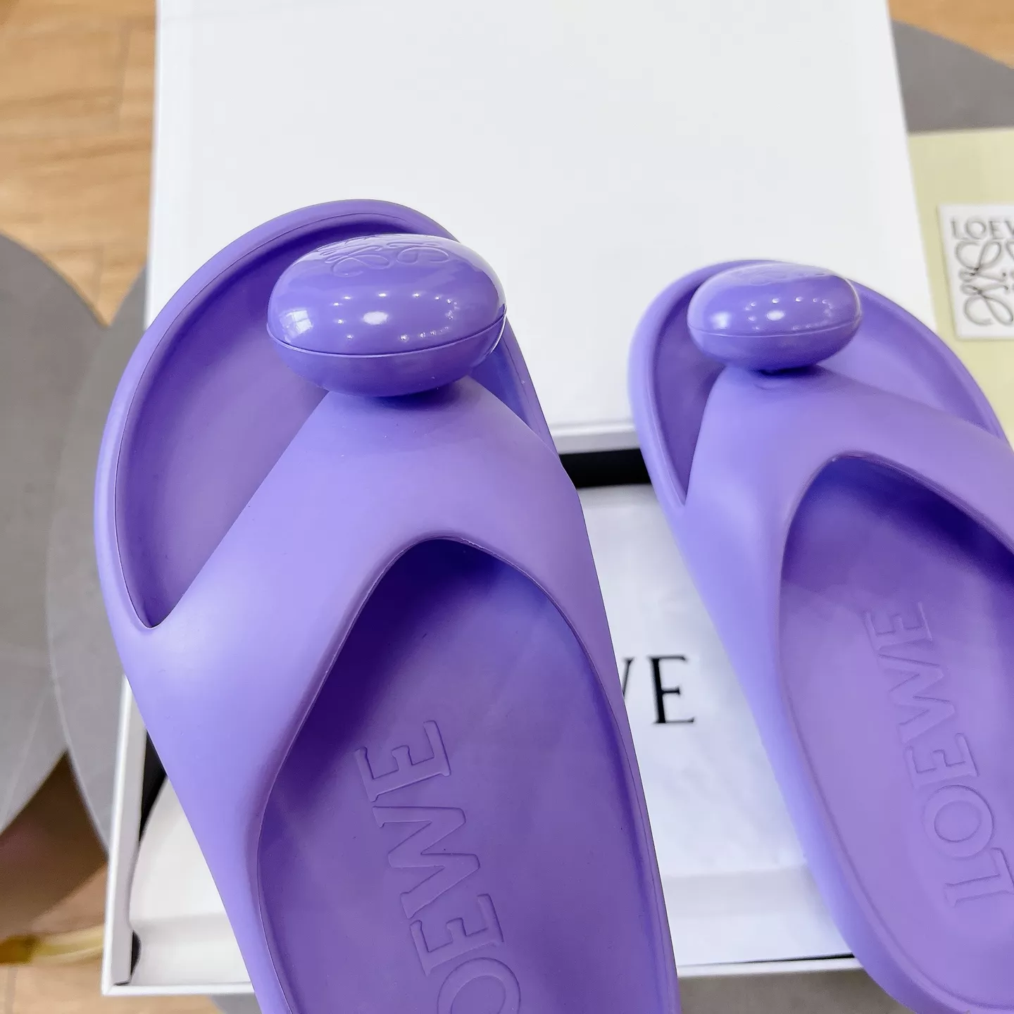 LOEWE Slippers For Women Breathable 8639