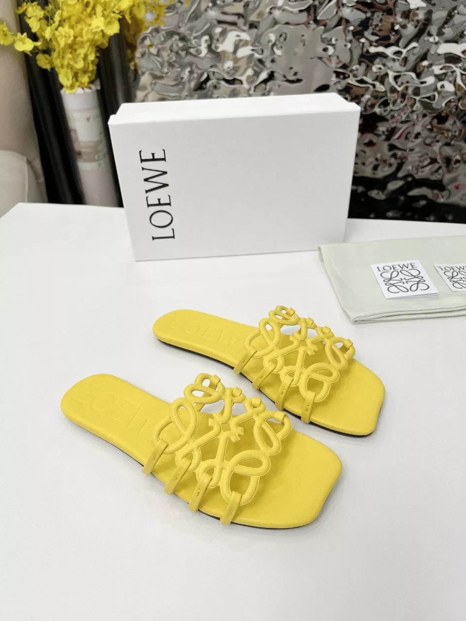 LOEWE Slippers For Women Durable 7113