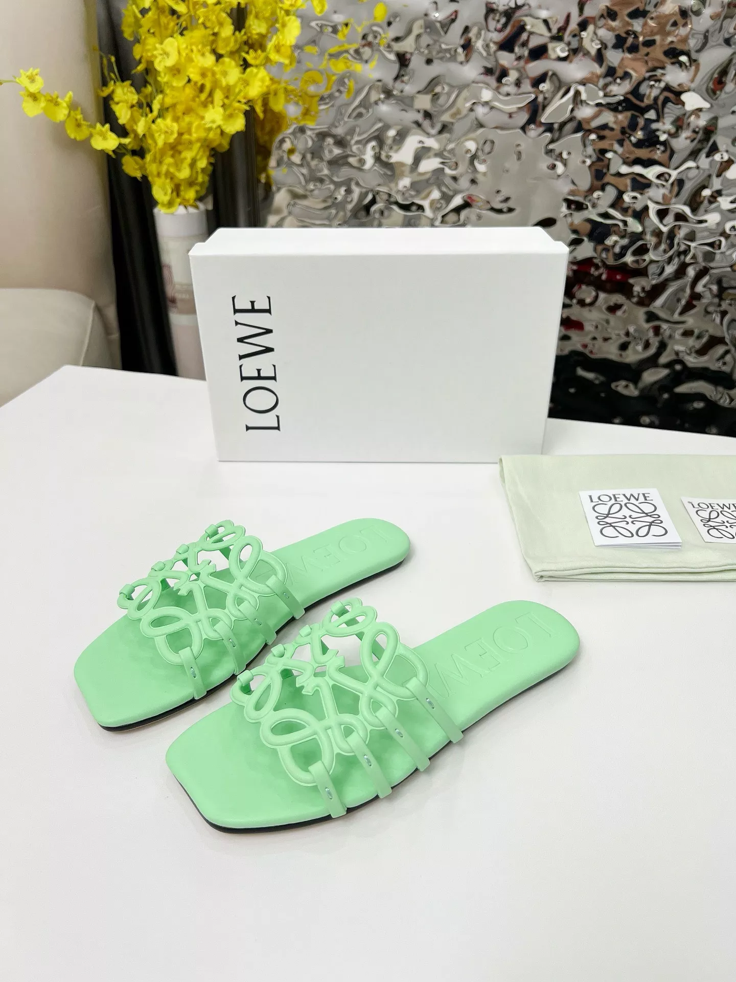 LOEWE Slippers For Women Efficient 5235