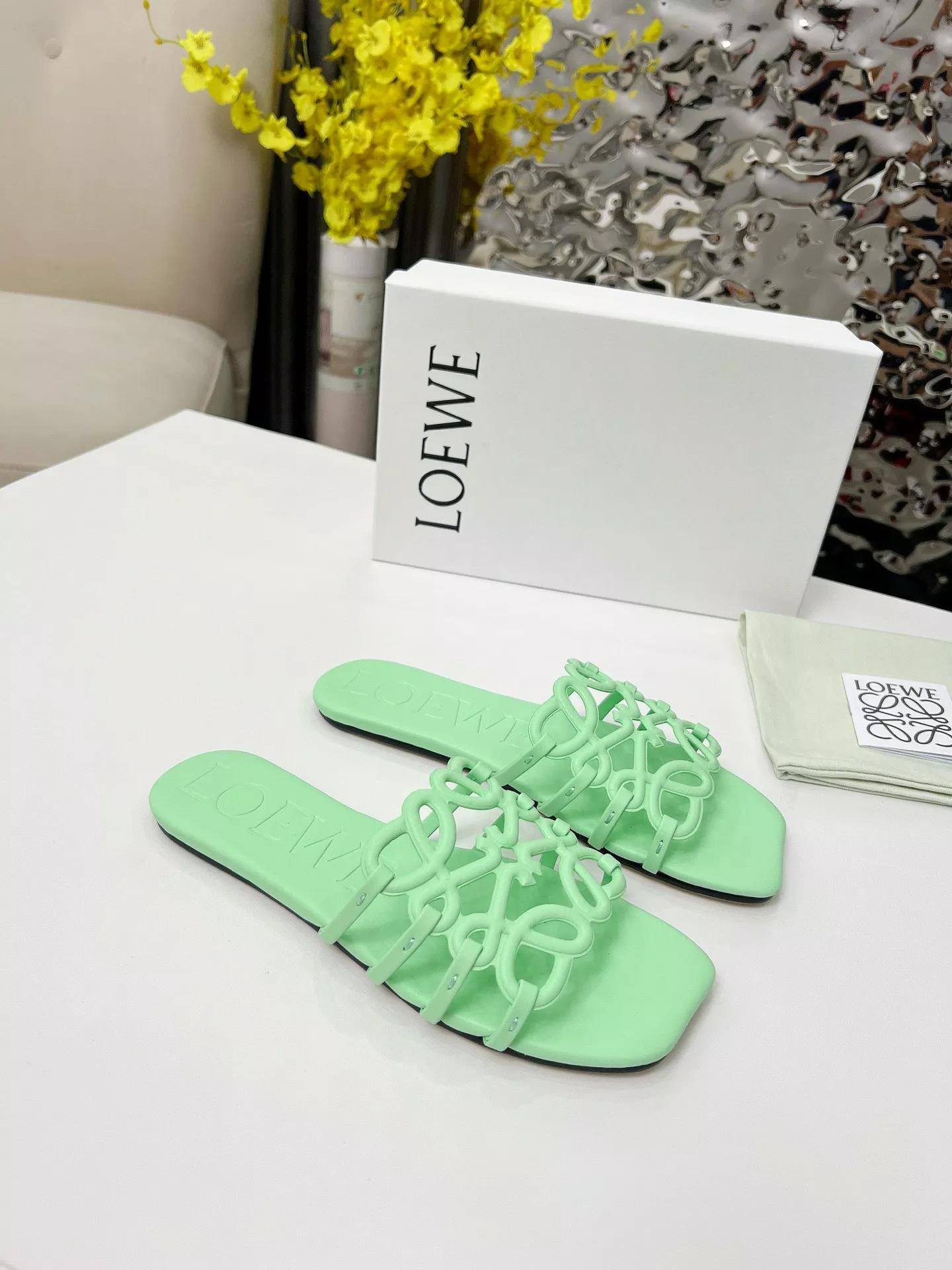 LOEWE Slippers For Women Efficient 5235