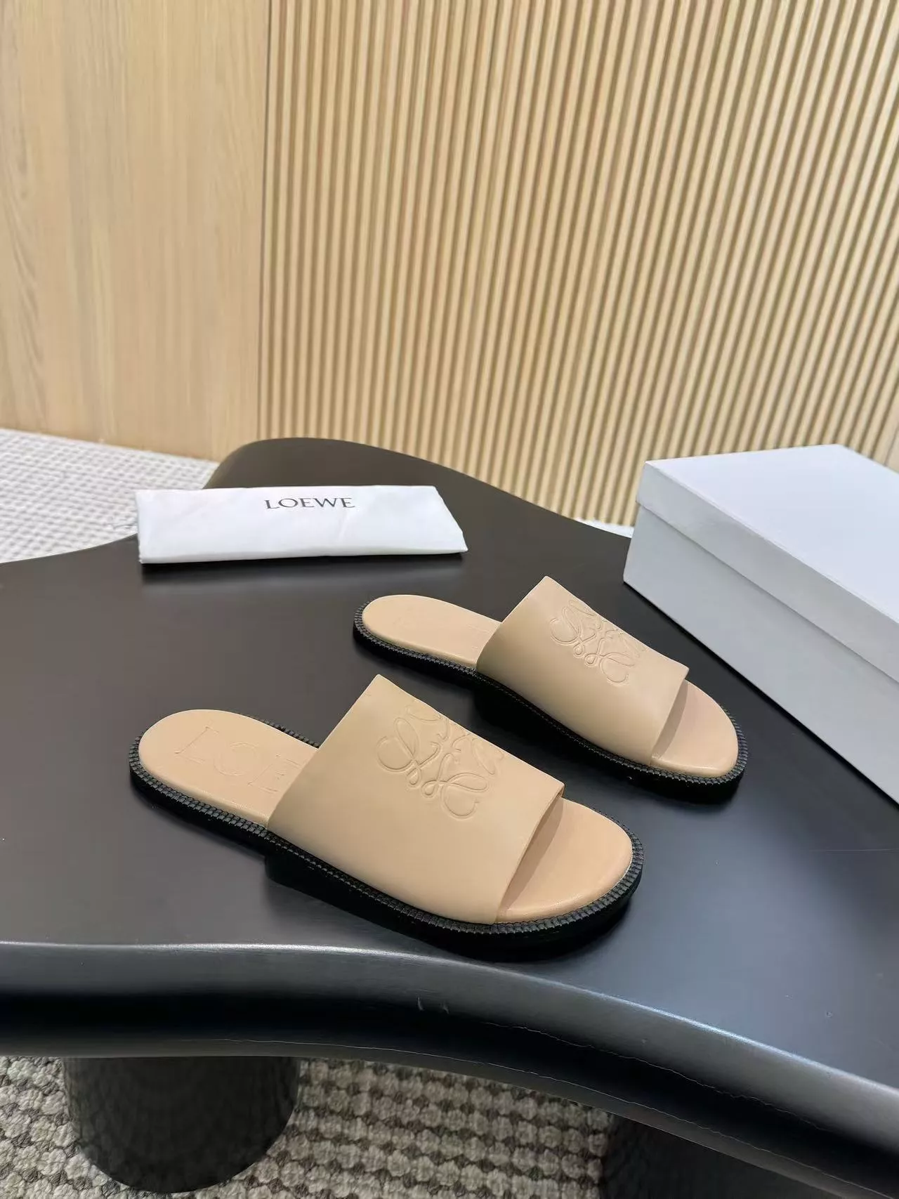 LOEWE Slippers For Women GoodFit 5757