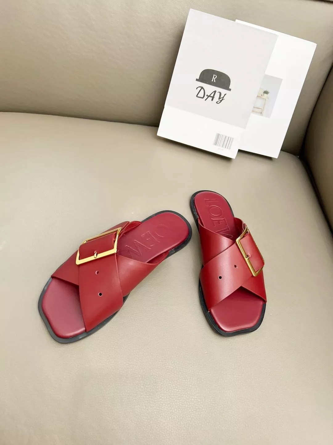 LOEWE Slippers For Women ModernLook 5122
