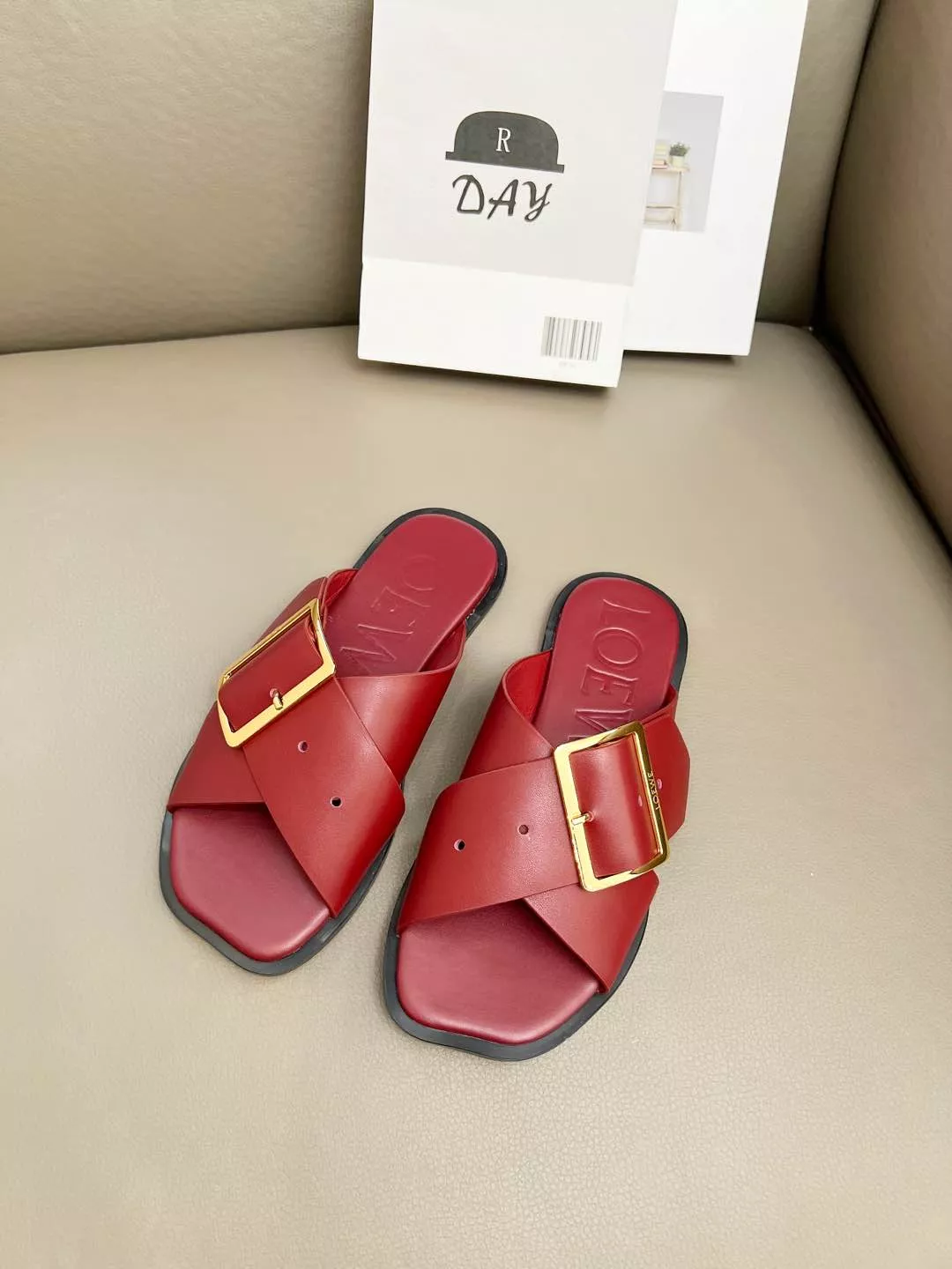 LOEWE Slippers For Women ModernLook 5122