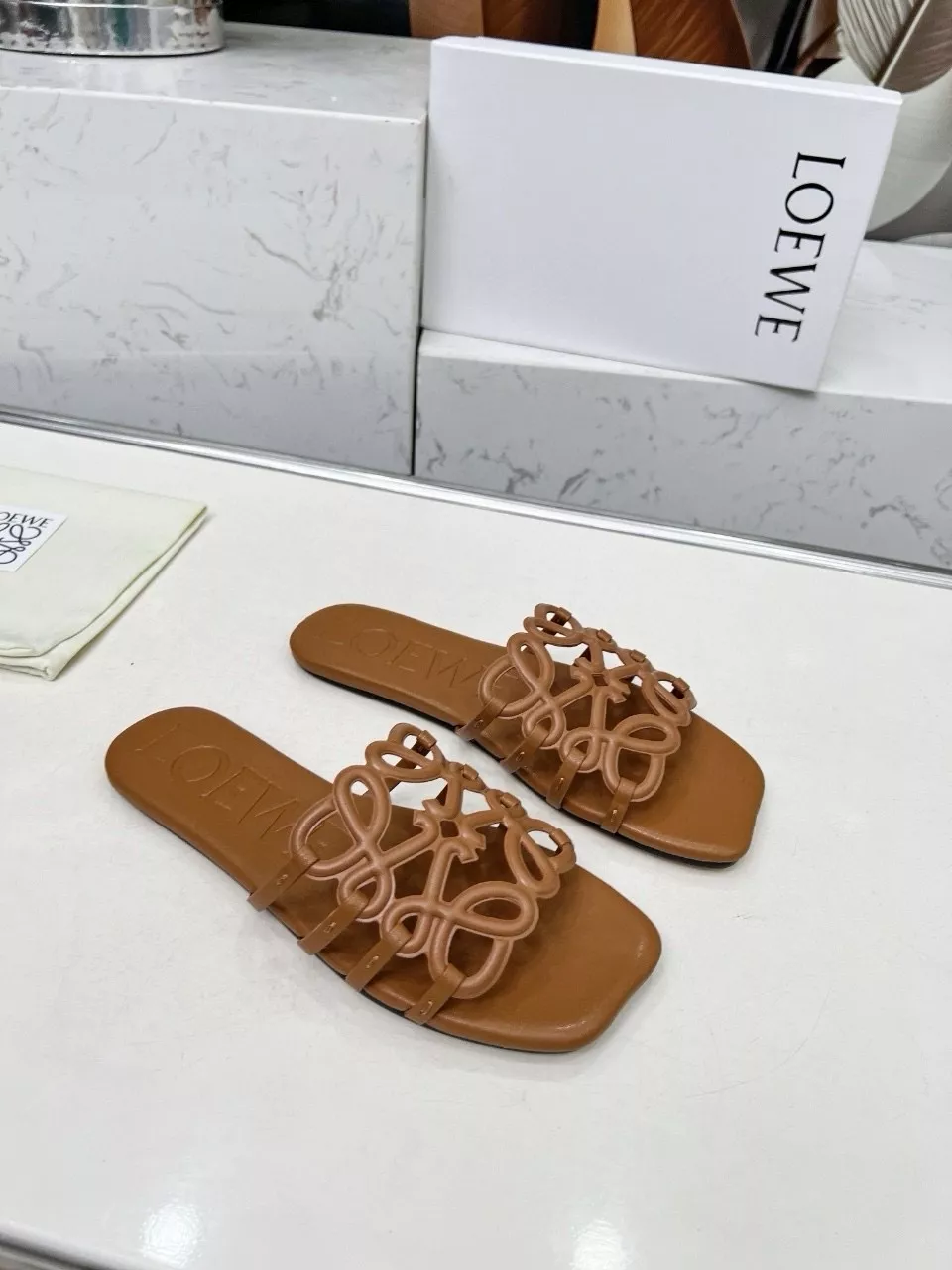 LOEWE Slippers For Women Reliable 3164
