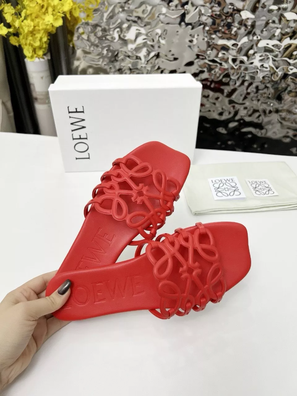 LOEWE Slippers For Women TopPick 8429