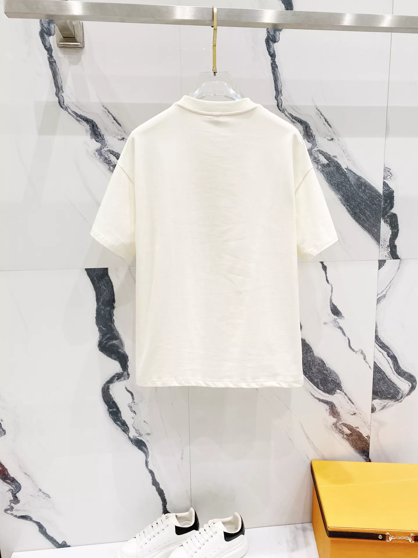 LOEWE T-Shirts Short Sleeved For Unisex Popular 8627