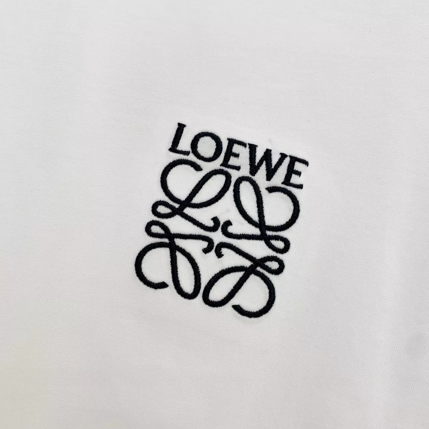 LOEWE T-Shirts Short Sleeved For Unisex Vibrant 2461