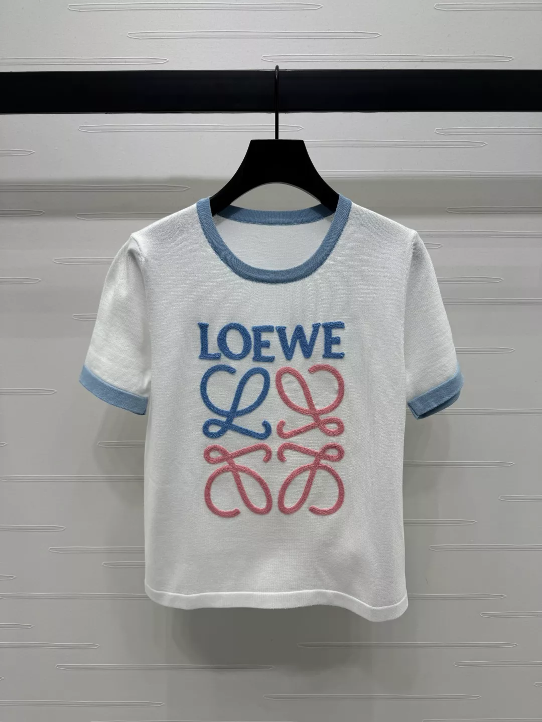 LOEWE T-Shirts Short Sleeved For Women Sophisticated 7351