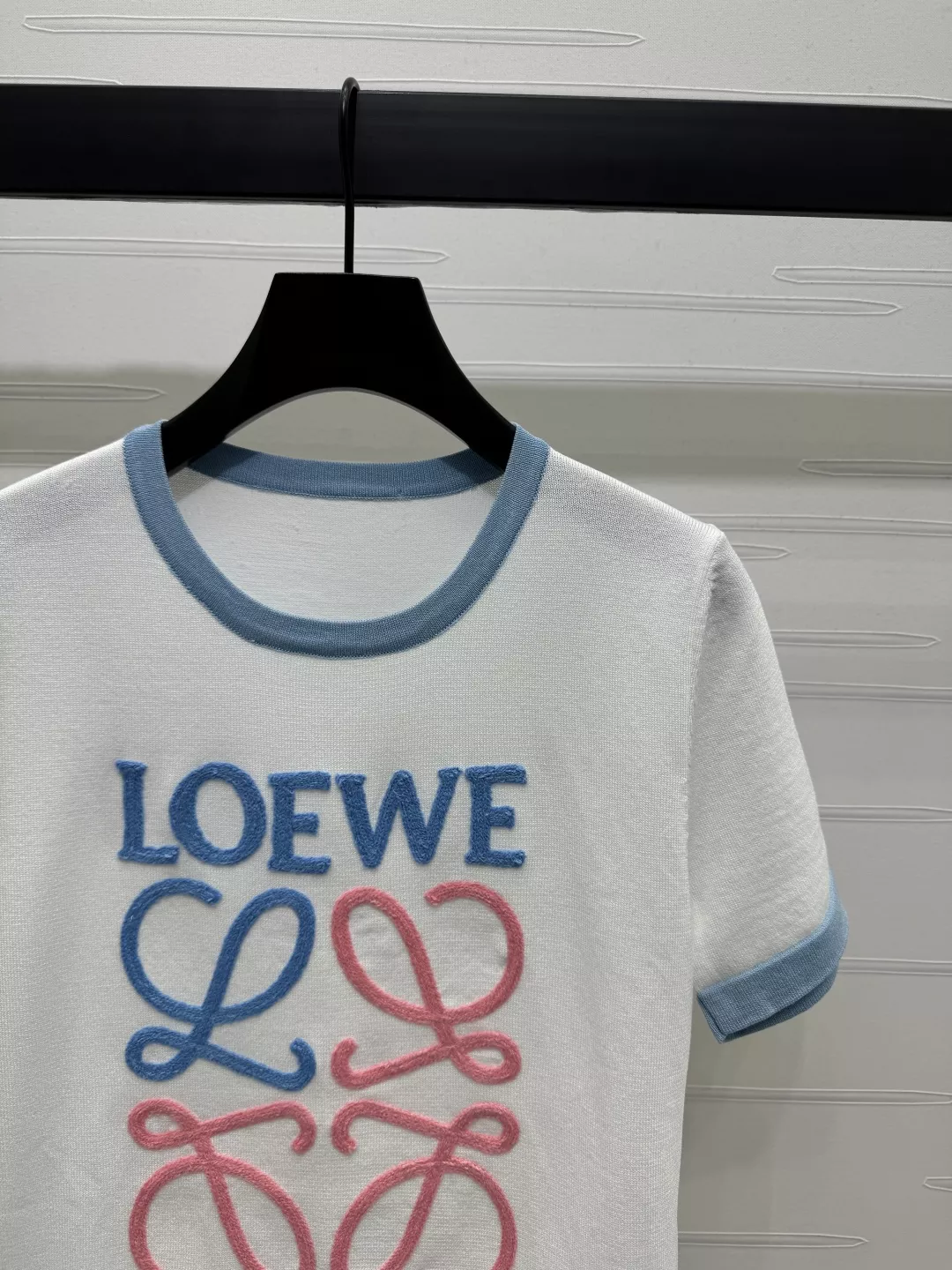 LOEWE T-Shirts Short Sleeved For Women Sophisticated 7351
