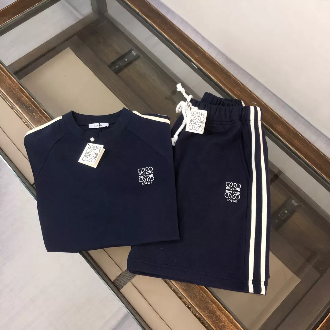 LOEWE Tracksuits Short Sleeved For Men Efficient 5114