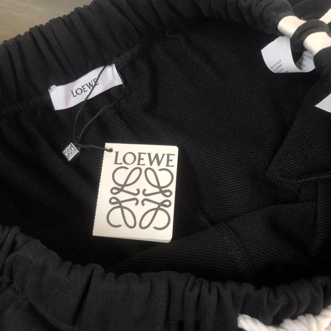 LOEWE Tracksuits Short Sleeved For Men Functional 8490