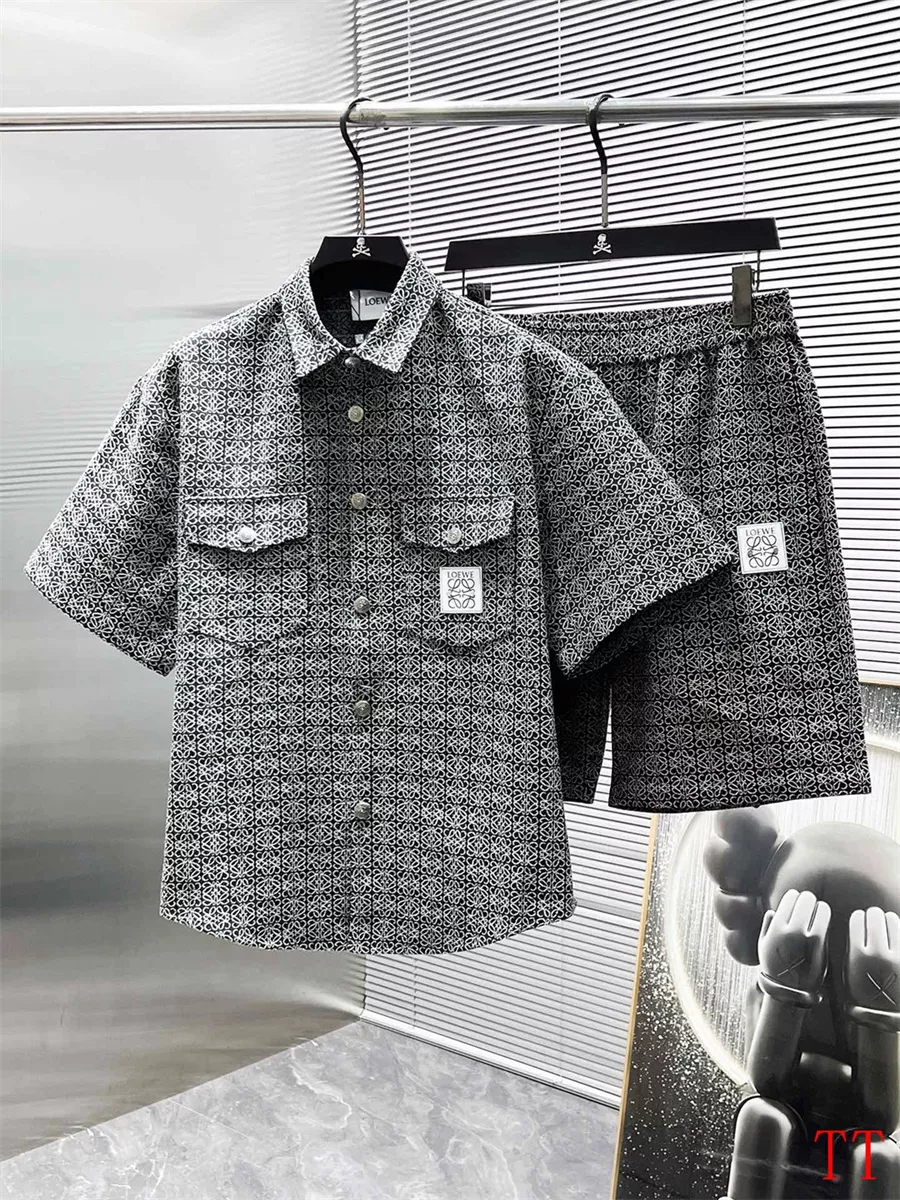LOEWE Tracksuits Short Sleeved For Men GoAnywhere 768