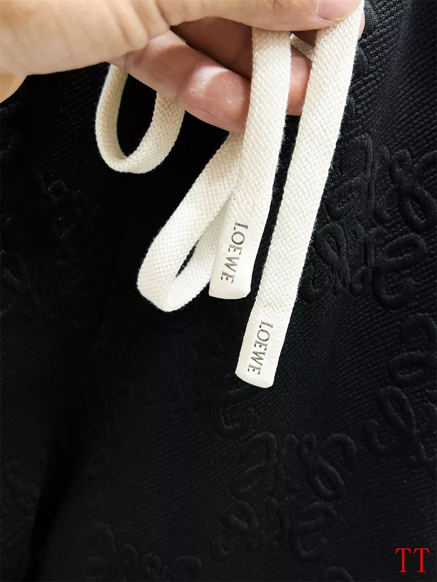 LOEWE Tracksuits Short Sleeved For Men Trendy 2778