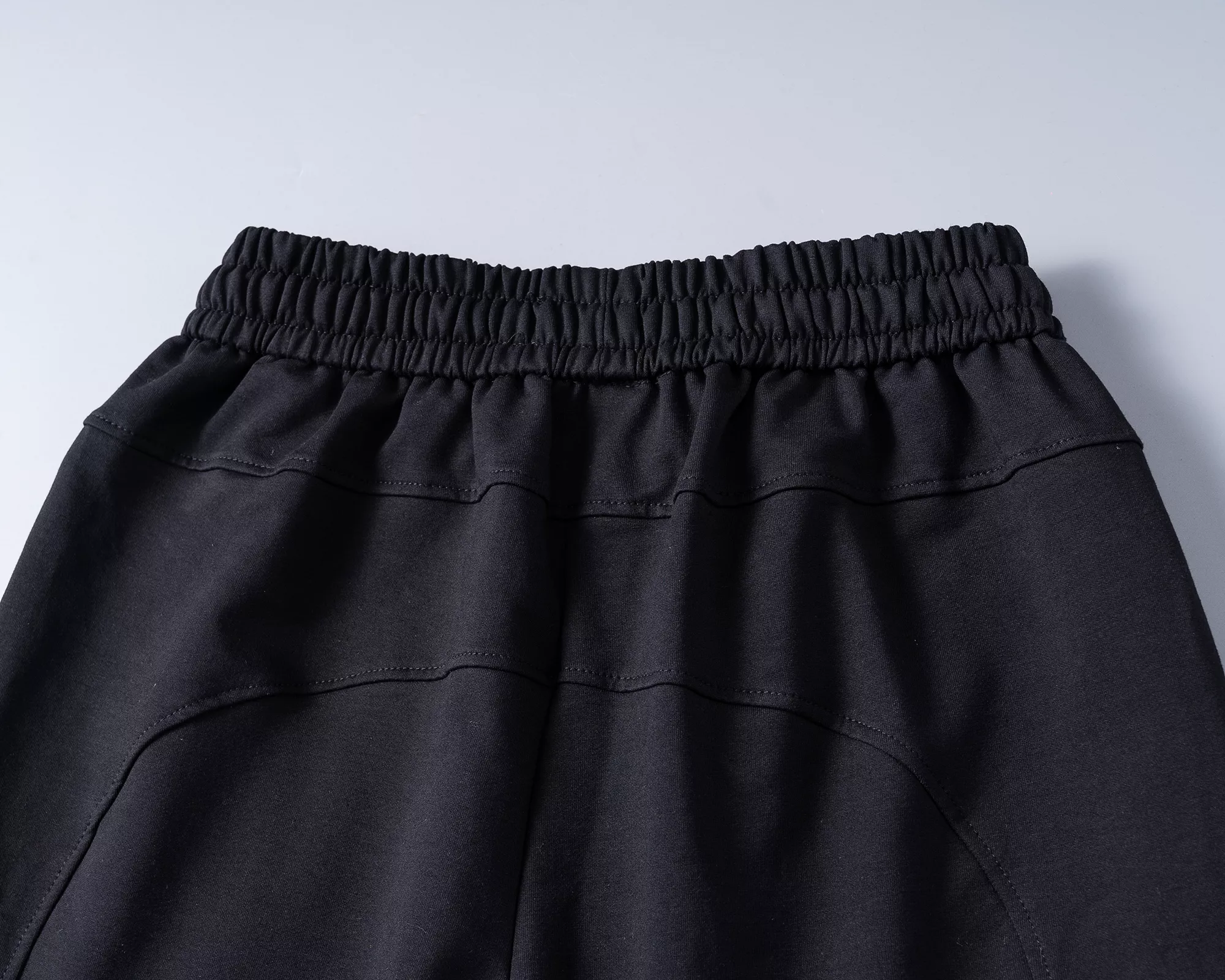 LOEWE Tracksuits Sleeveless For Men Trendsetting 3339