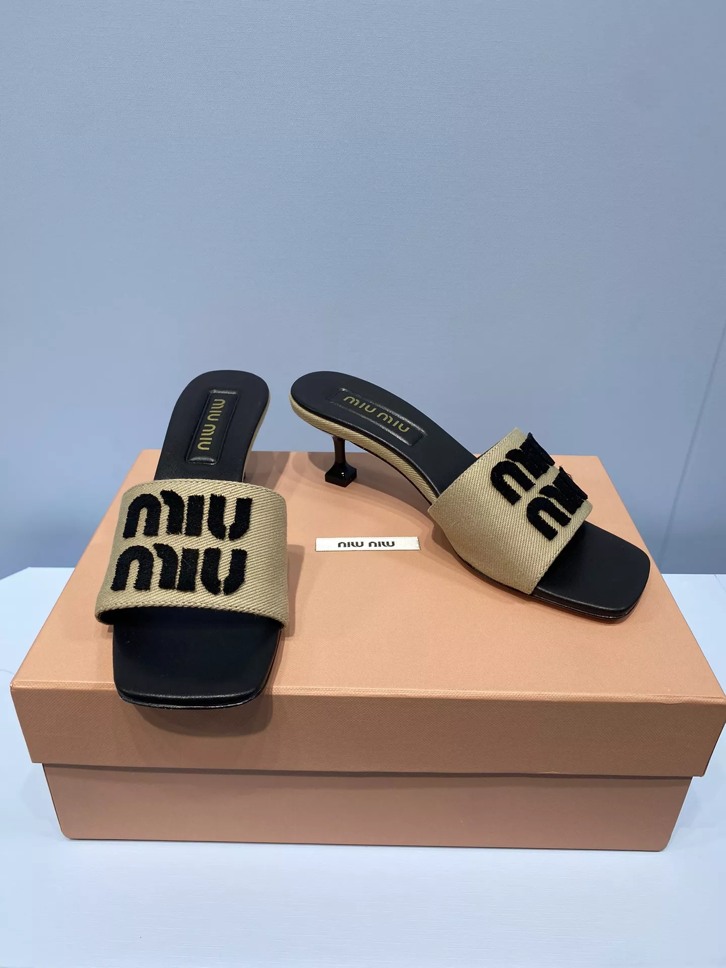 Lightweight 119 MIU MIU Slippers For Women